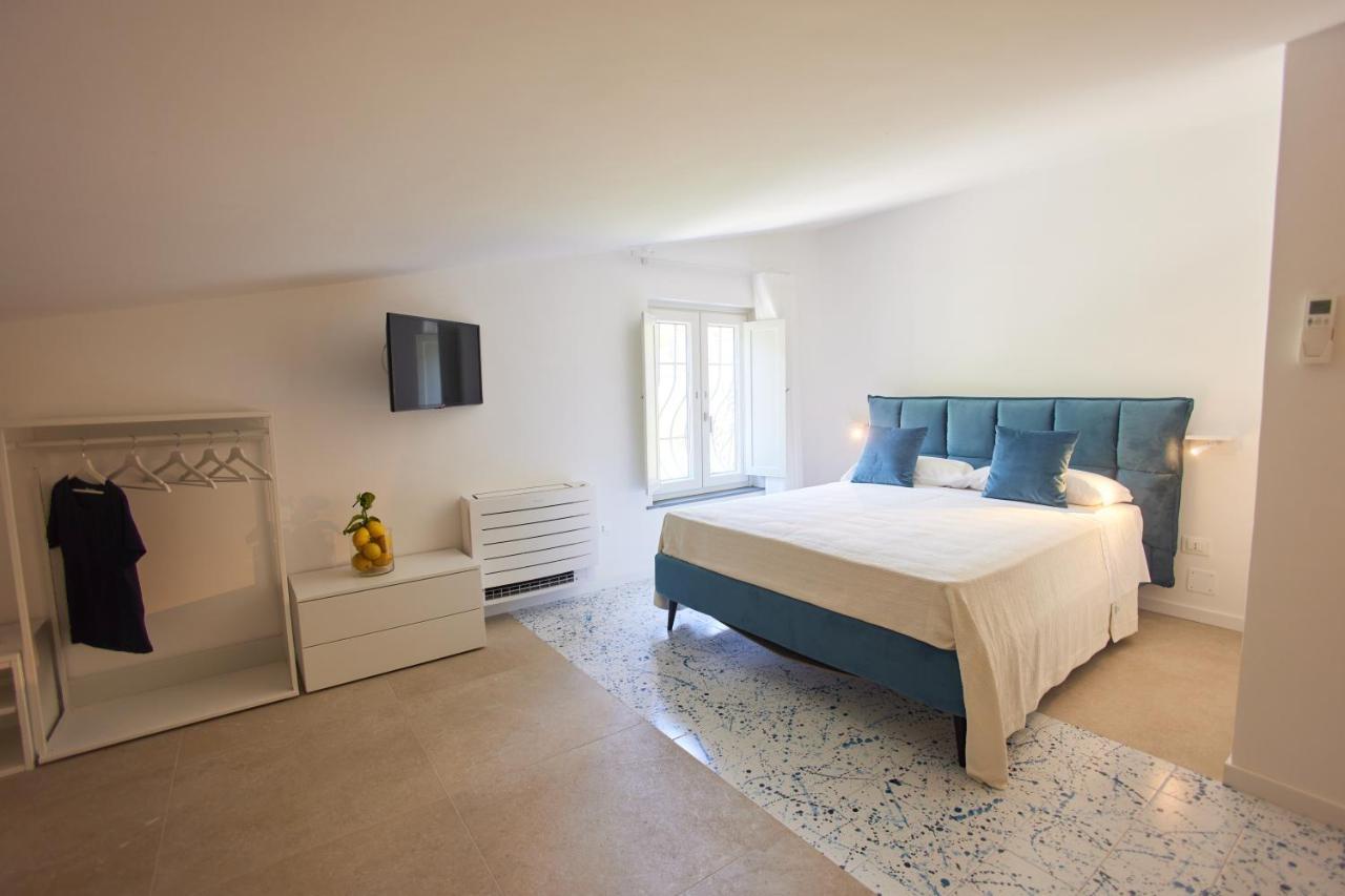 Blue Boutique Bed & Breakfast Vietri sul Mare Exterior photo